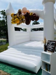 white castle 2 1711352425 White Wedding/Gender Reveal Castle Bounce House (Balloons)