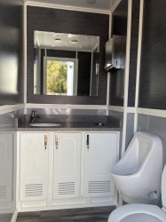 ME746ec3badeb60e1ea4d22ca0e58b5085 1762549045 Portable Restrooms